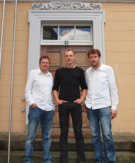Architekten (von links nach rechts): Guido Stock, Matthias Hille, Olaf Hornkamp Architekten (von links nach rechts): Guido Stock, Matthias Hille, Olaf Hornkamp