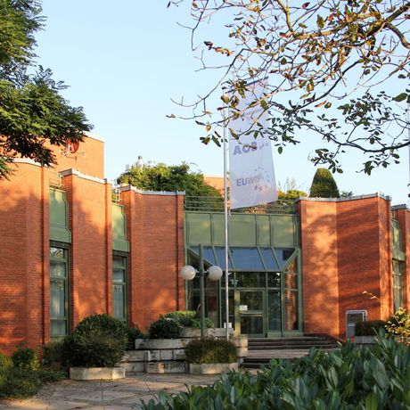 LZB - Sanierung und Umbau der Landeszentralbank in Soest LZB - Sanierung und Umbau der Landeszentralbank in Soest