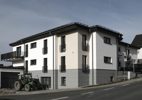 Neubau eines Mehrfamilienhauses in Warstein-Allagen Neubau eines Mehrfamilienhauses in Warstein-Allagen